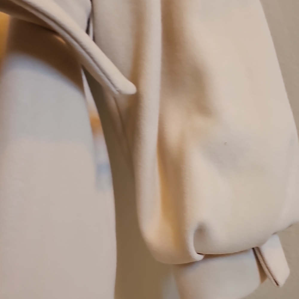 Mango Cream Jacket - Picture 15 of 16